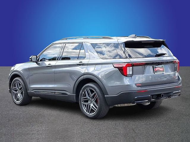 Used 2025 Ford Explorer ST-Line w/ ST-Line Street Pack AWD/4WD image 6