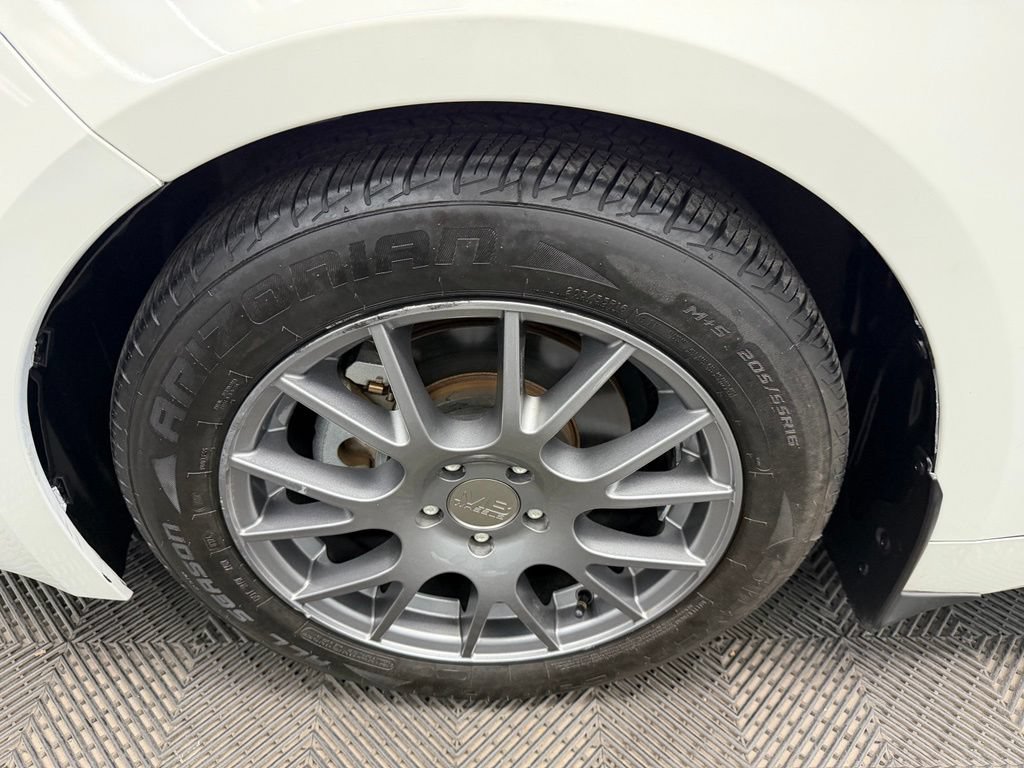 Used 2019 Toyota Corolla XSE FWD image 21