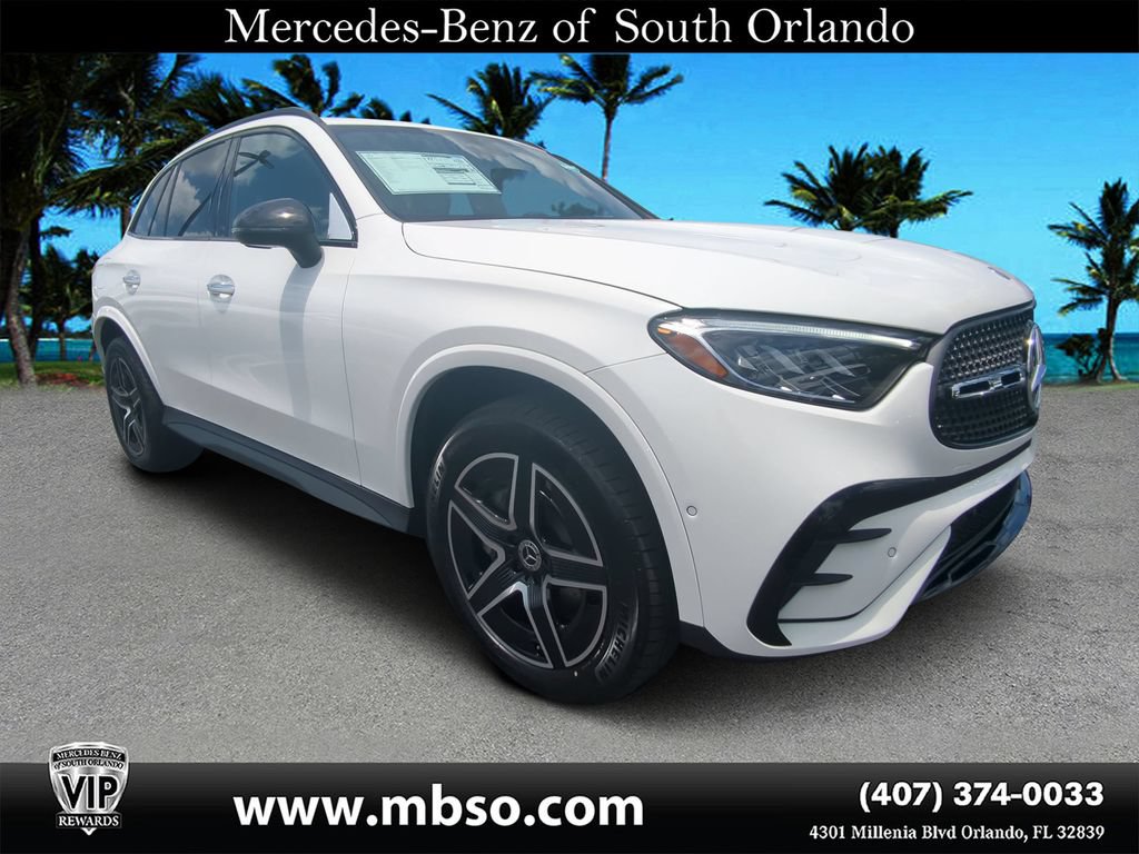 Used 2024 Mercedes-Benz GLC 300 image 1