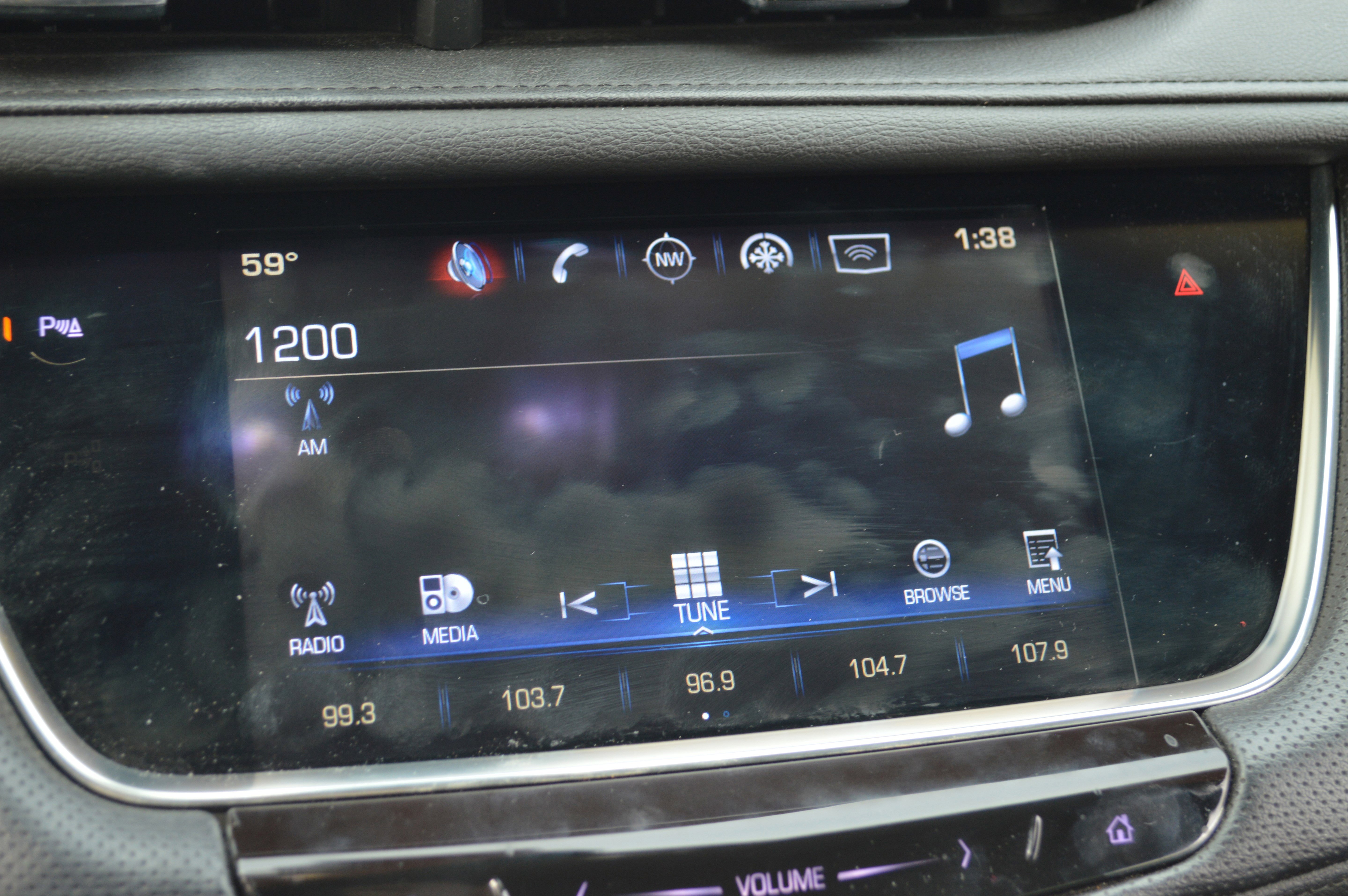 Used 2017 Cadillac XT5 Luxury w/ Driver Awareness Package image 19