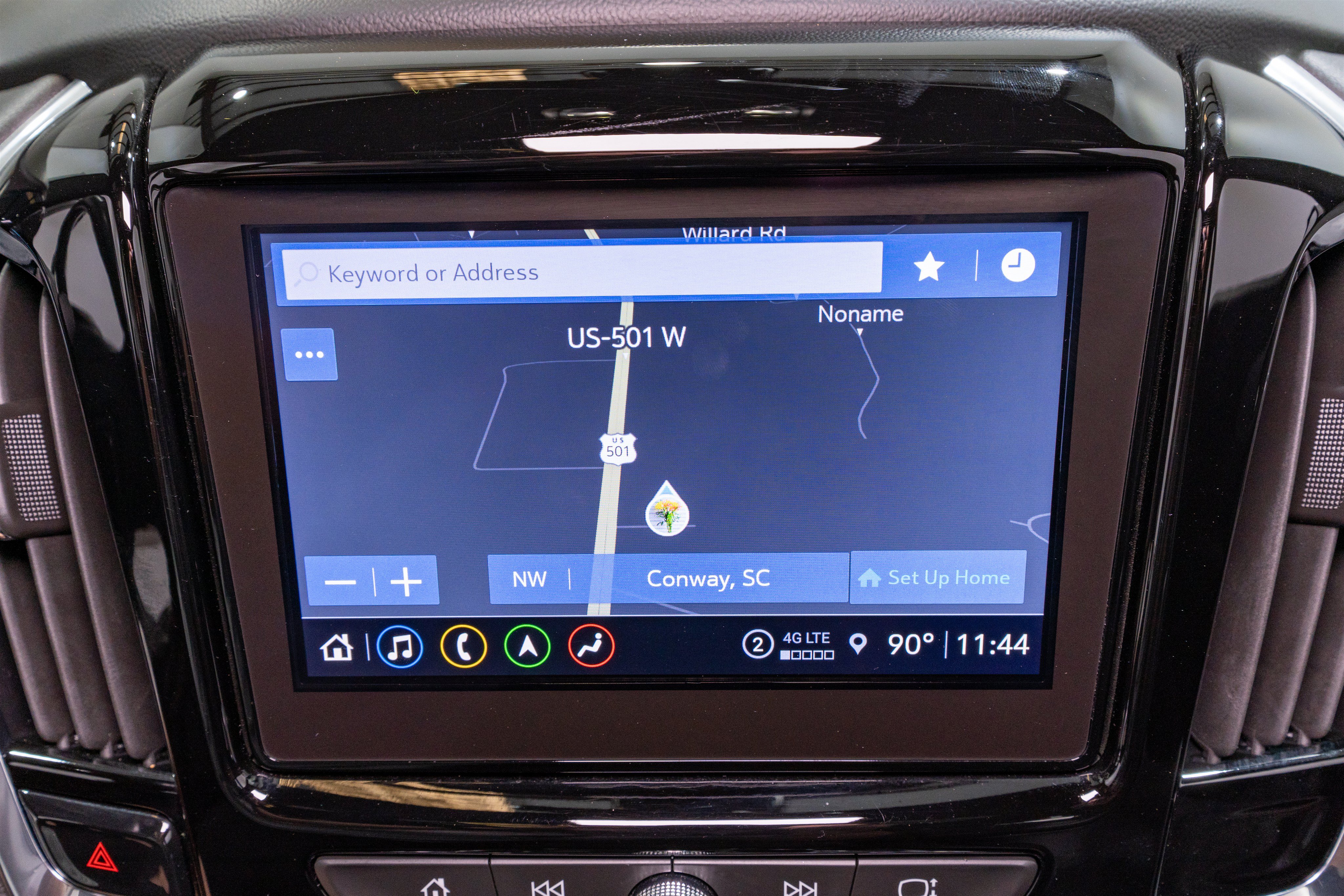 Used 2023 Chevrolet Traverse LT w/ LT Premium Package AWD/4WD image 19