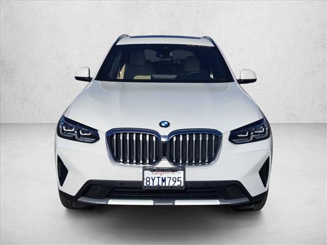 Used 2022 BMW X3 xDrive30i w/ Convenience Package AWD/4WD image 2