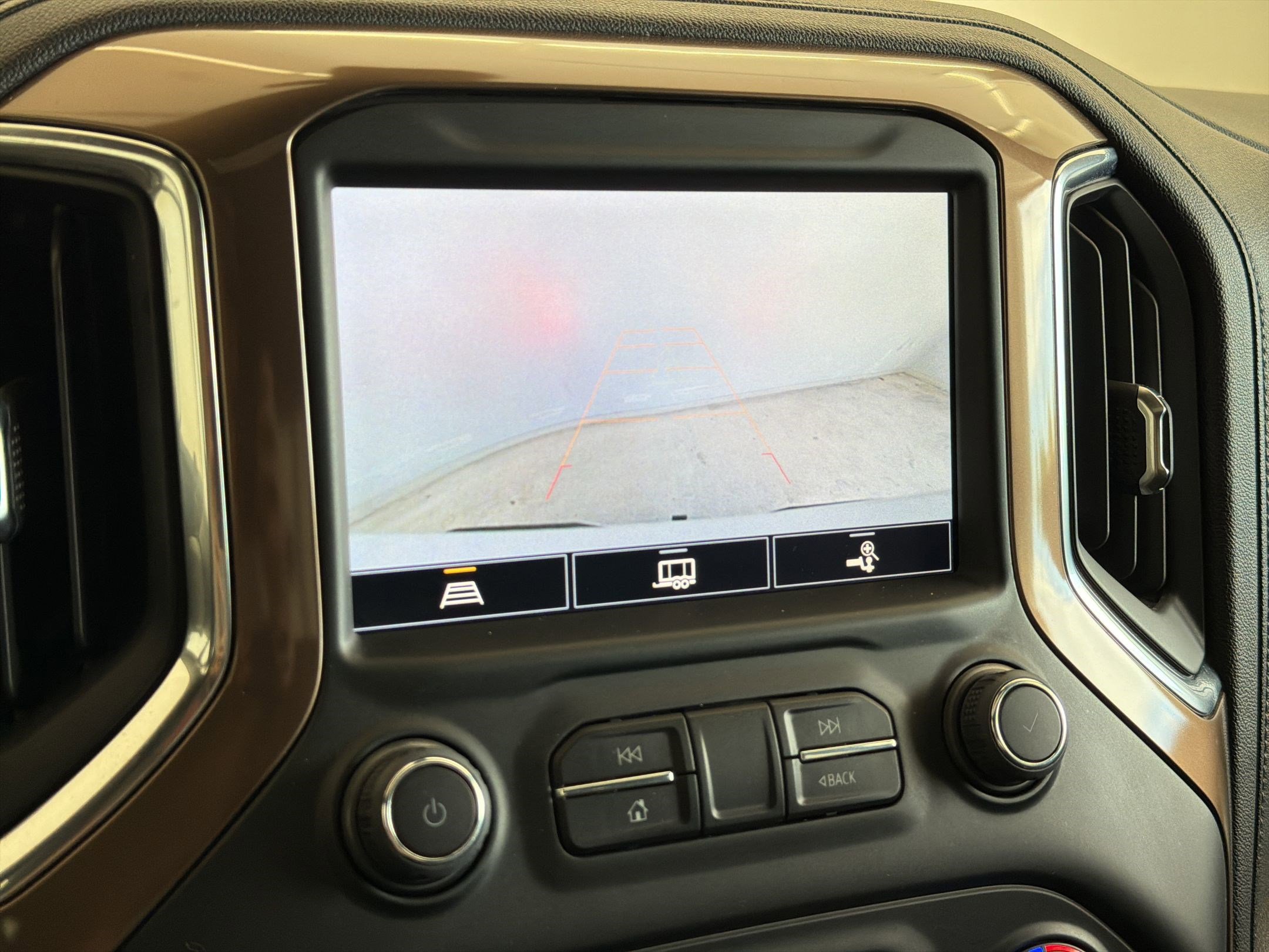 Used 2022 Chevrolet Silverado 1500 High Country w/ Safety Package II image 26