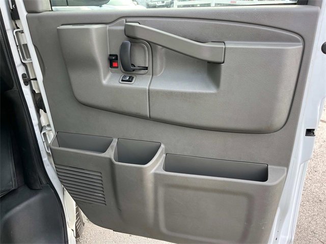 Used 2019 Chevrolet Express 3500 LT w/ LT Preferred Equipment Group image 23