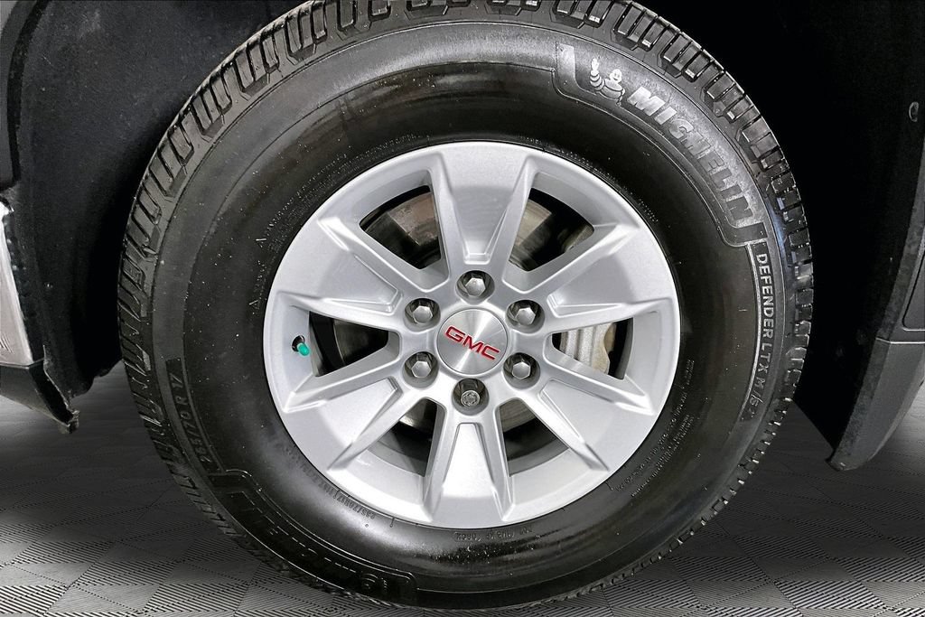Used 2020 GMC Sierra 1500 SLE w/ SLE Value Package RWD image 31