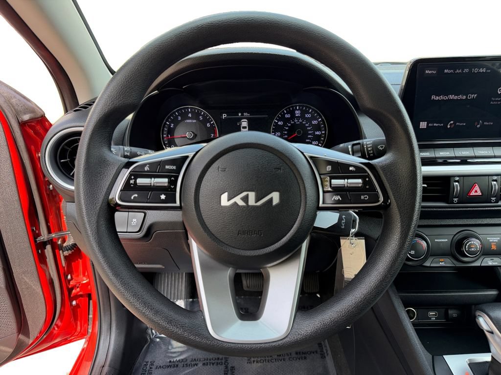 Certified 2024 Kia Forte LXS FWD image 19