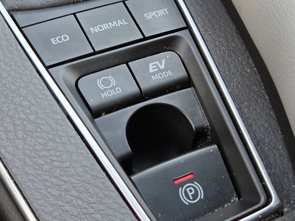 Used 2020 Toyota Avalon Limited w/ Advanced Safety Package FWD image 17
