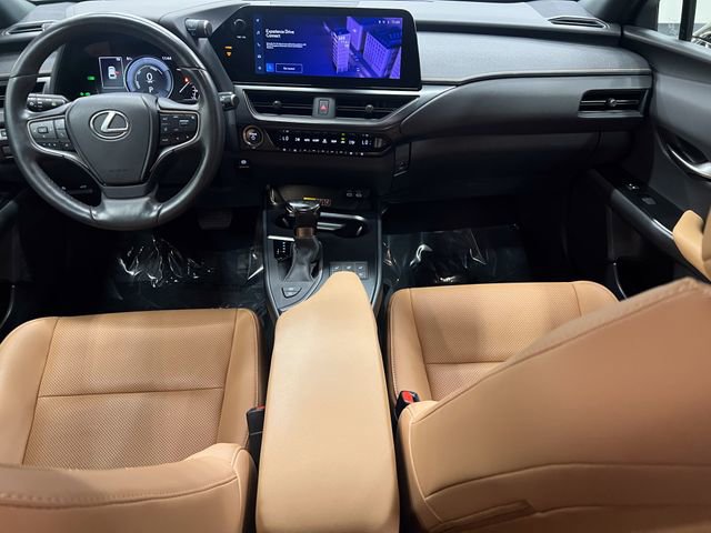 Certified 2023 Lexus UX 250h FWD w/ Accessory Package (Z2) image 14