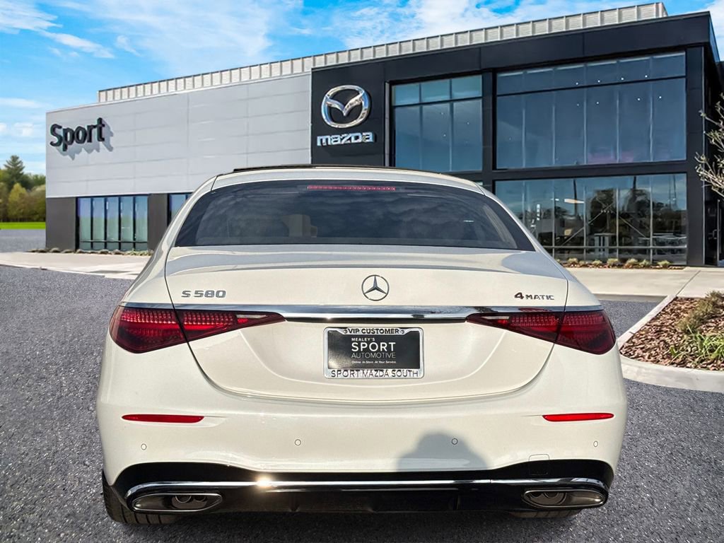 Used 2024 Mercedes-Benz S 580 4MATIC Sedan image 4