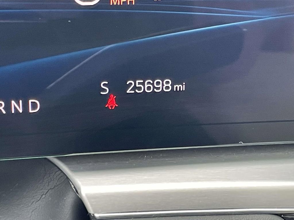 Certified 2023 Cadillac Lyriq Luxury image 30