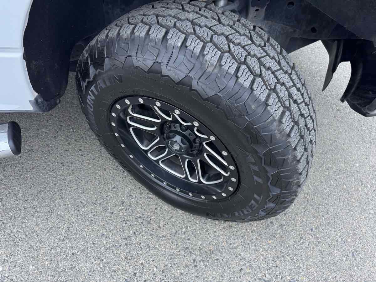 Used 2014 Ford F150 XLT w/ Equipment Group 302A Luxury image 39