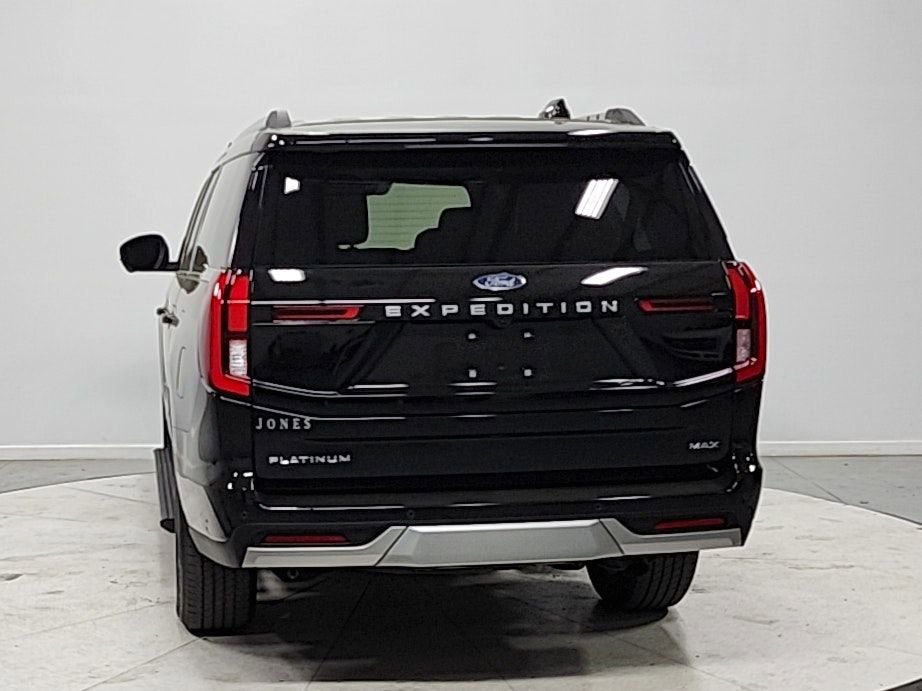 Used 2025 Ford Expedition Max Platinum image 6