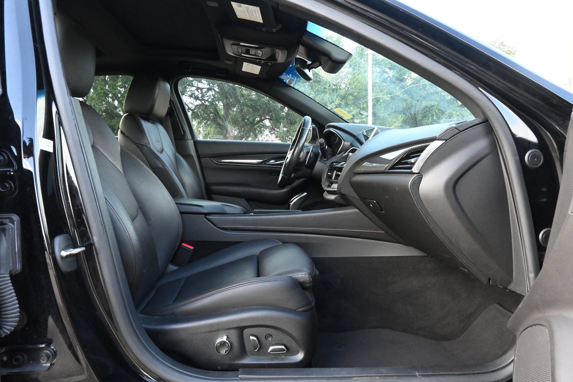 Used 2022 Cadillac CT5 Sport w/ Climate Package RWD image 25