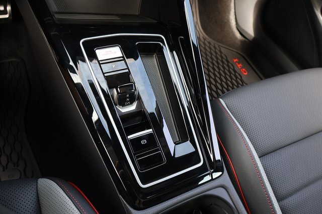 New 2025 Volkswagen GTI SE image 25