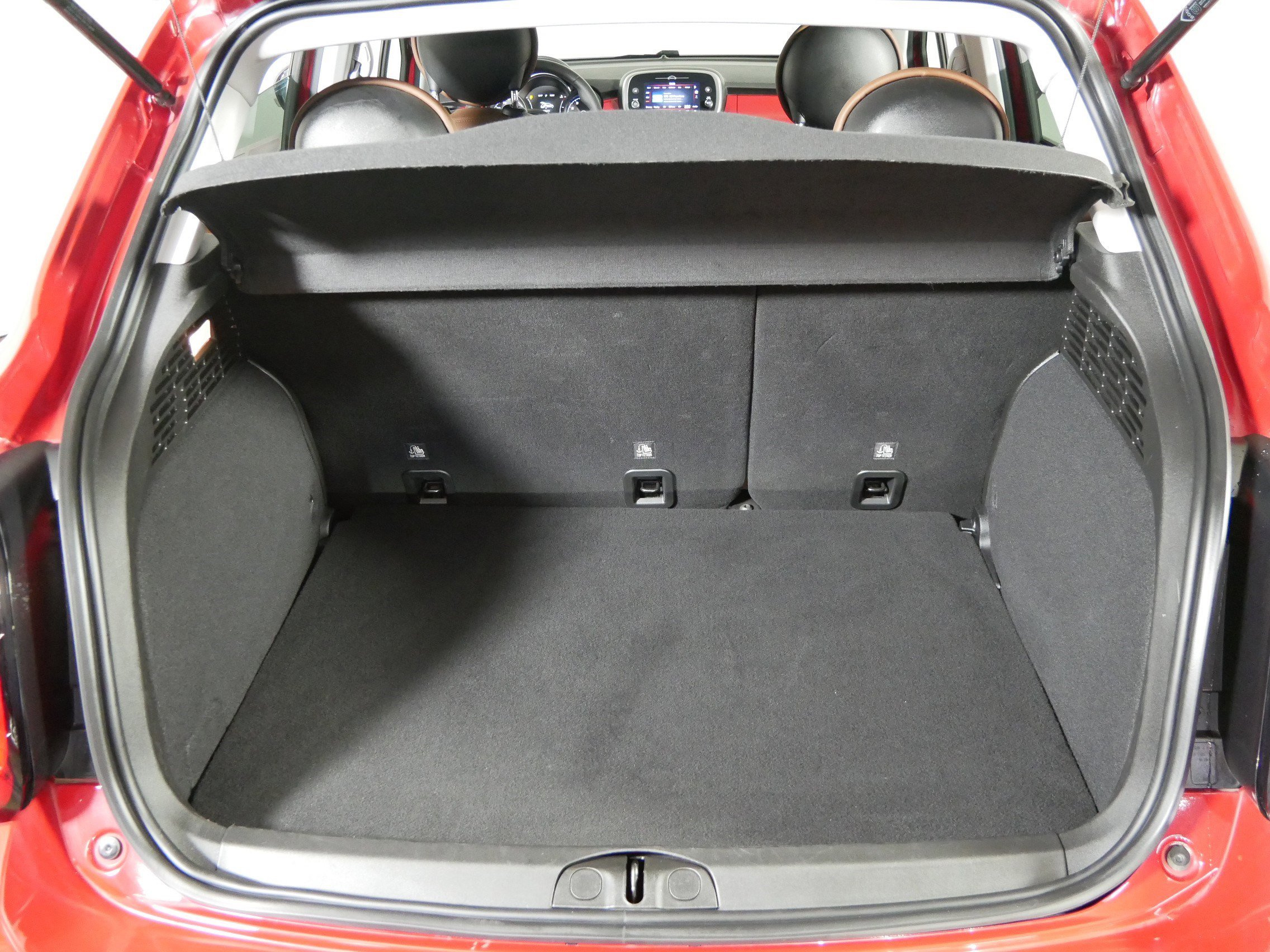 Used 2020 FIAT 500X Trekking Plus w/ Premium Group image 18