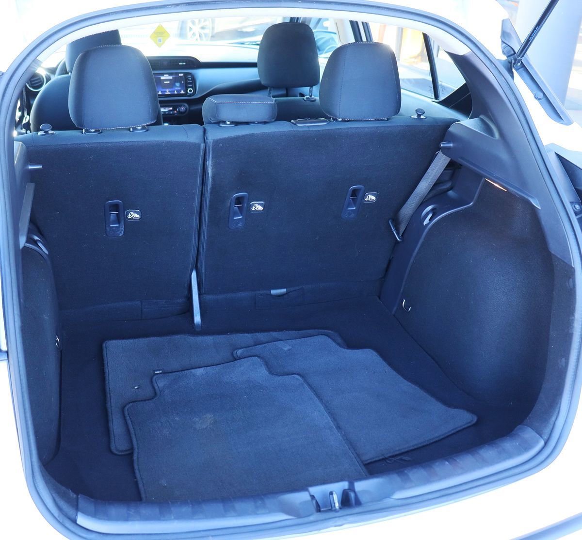 Used 2021 Nissan Kicks SV FWD image 25