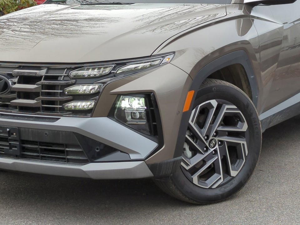 Certified 2025 Hyundai Tucson Limited image 36