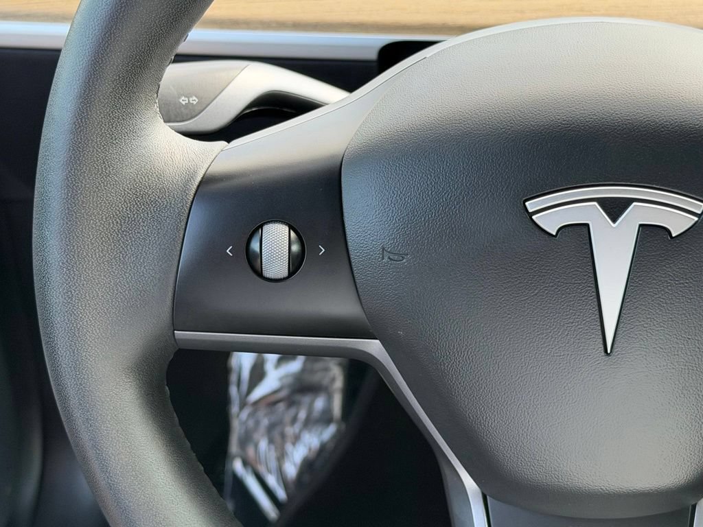 Used 2021 Tesla Model 3 Standard Range Plus RWD image 41