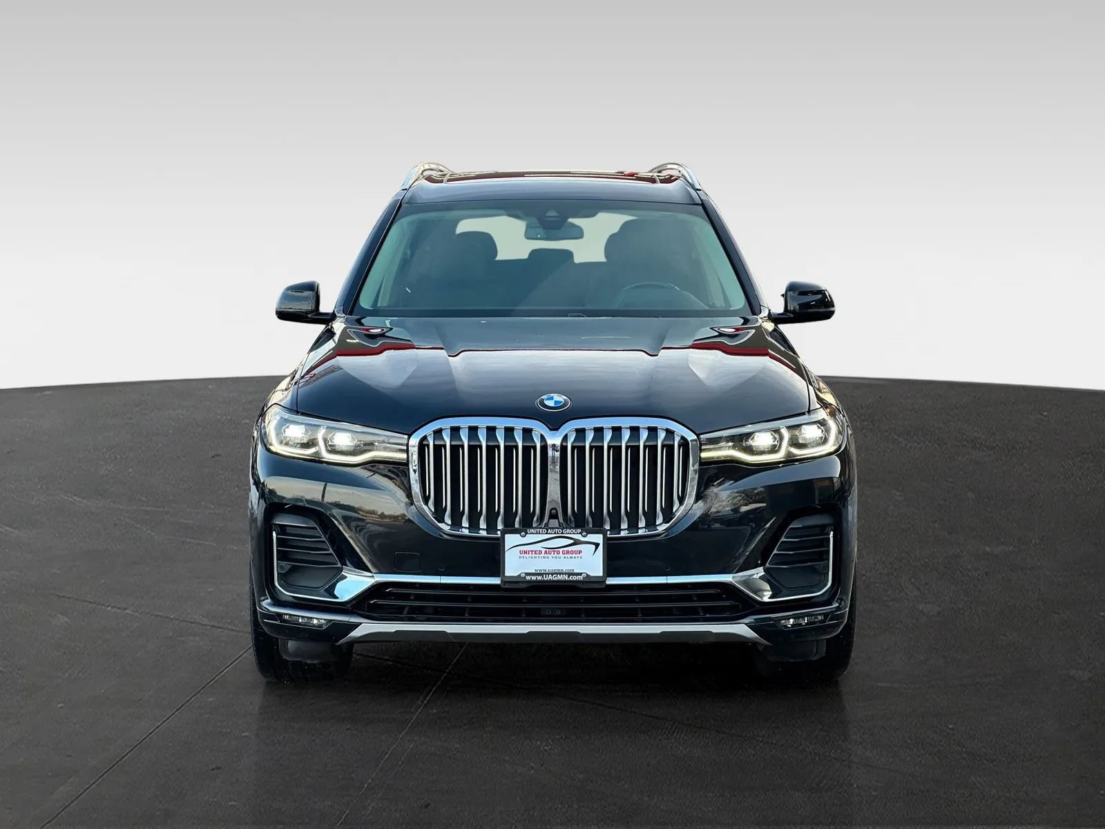 Used 2019 BMW X7 xDrive40i w/ Premium Package AWD/4WD image 2