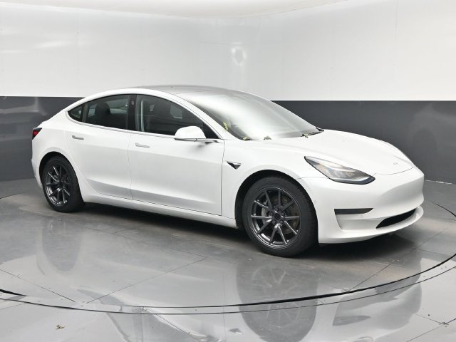 Used 2020 Tesla Model 3 Standard Range