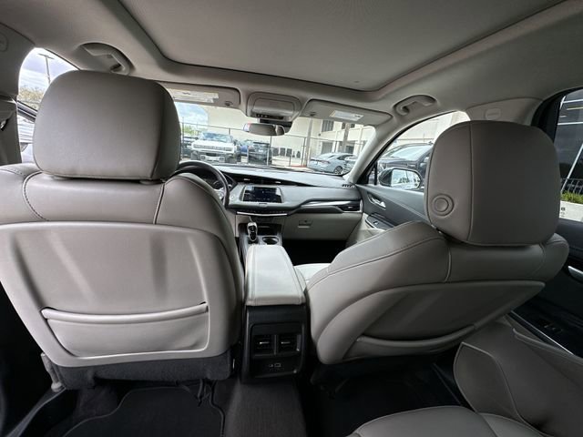 Certified 2023 Cadillac XT4 Luxury w/ Driver Awareness Package FWD image 30