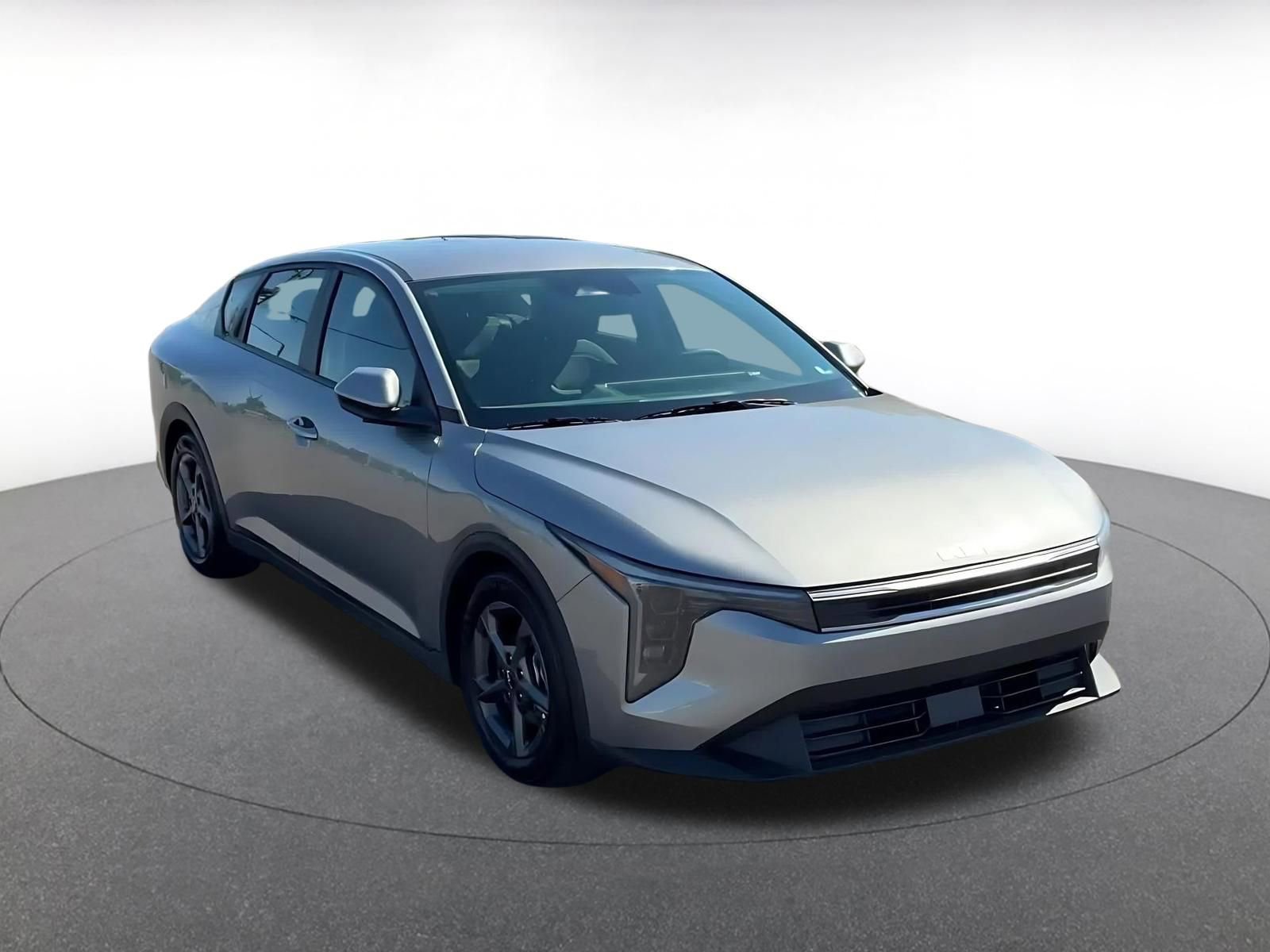 Used 2025 Kia K4 FWD image 3