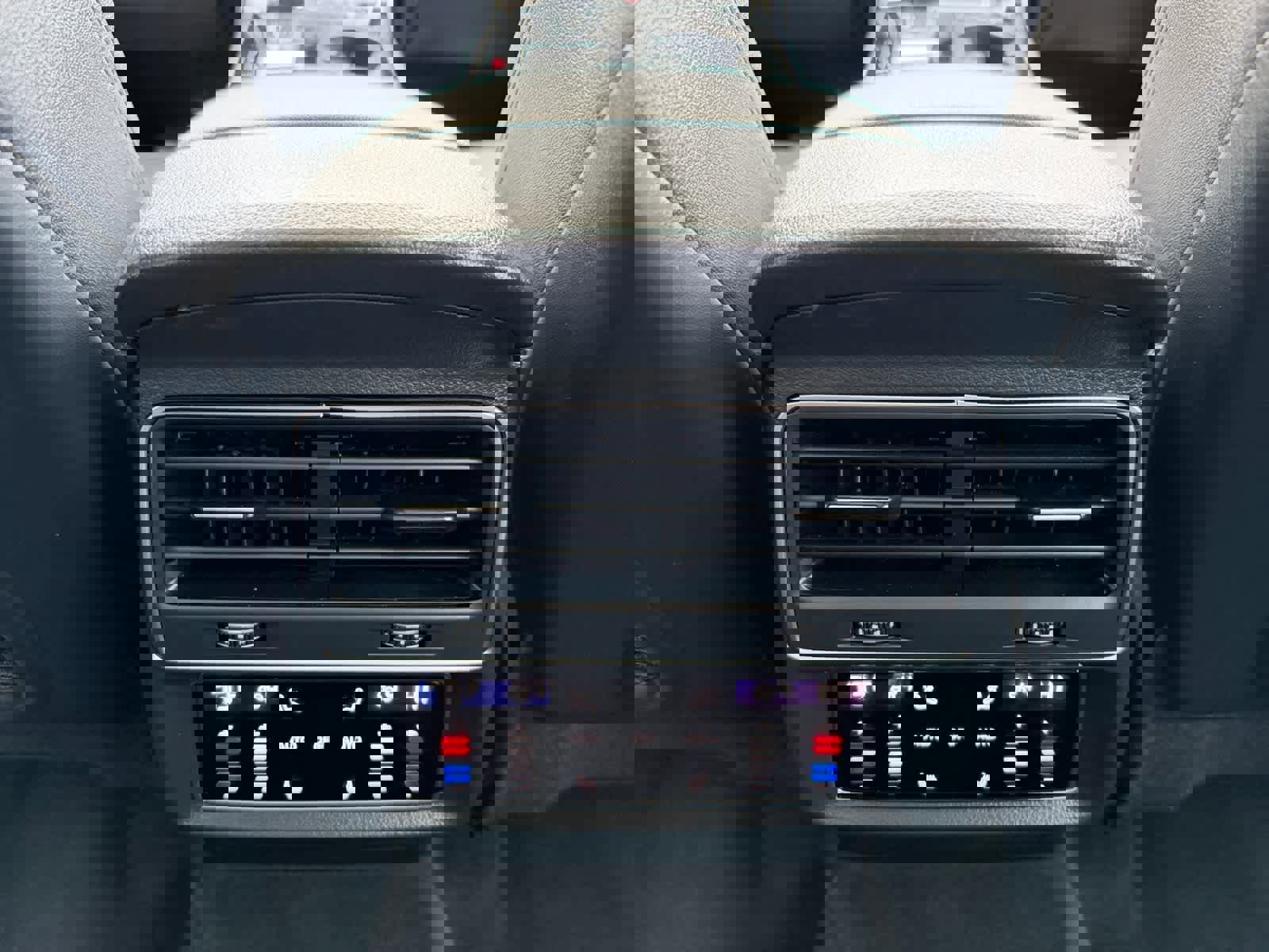 Used 2020 Audi Q7 3.0T Premium Plus w/ Premium Plus Package AWD/4WD image 21