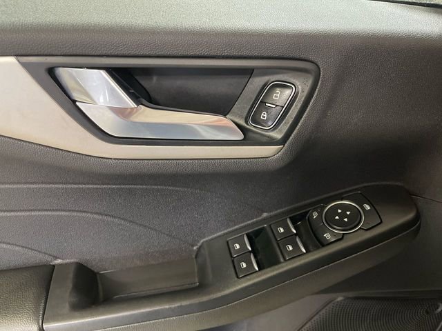 Used 2022 Ford Escape SEL image 13