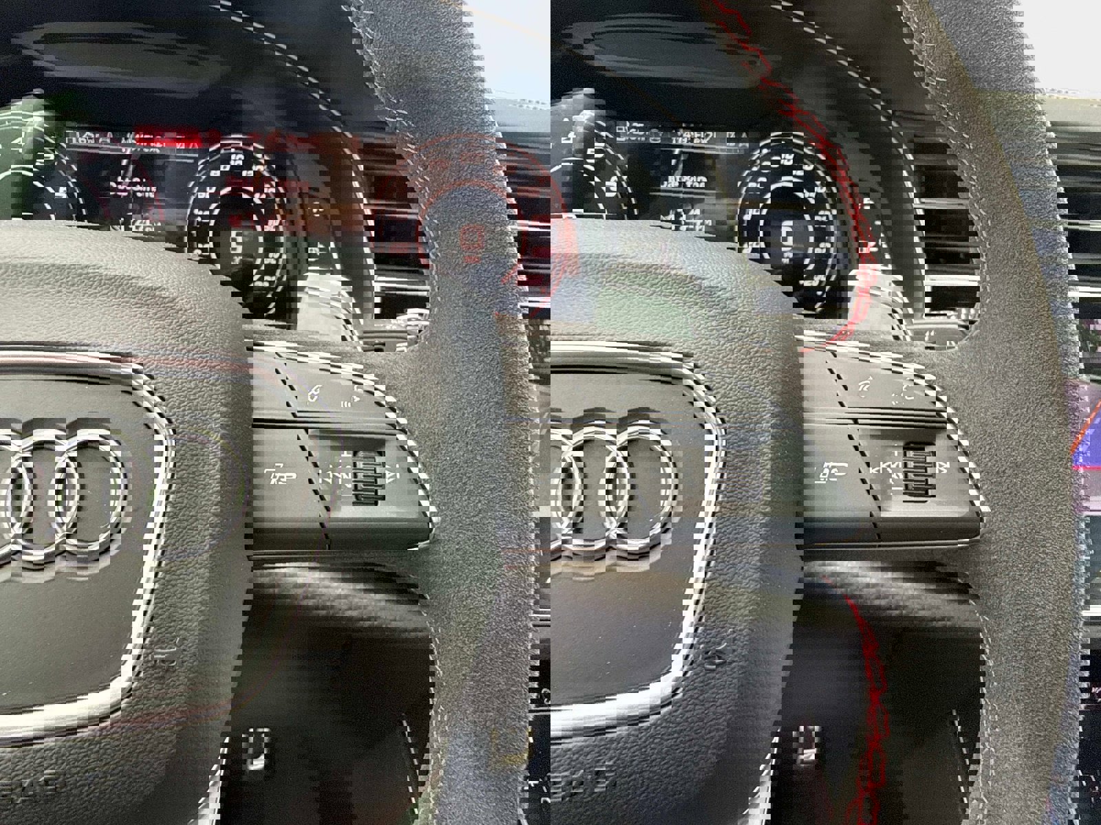 New 2026 Audi RS Q8 performance AWD/4WD image 29