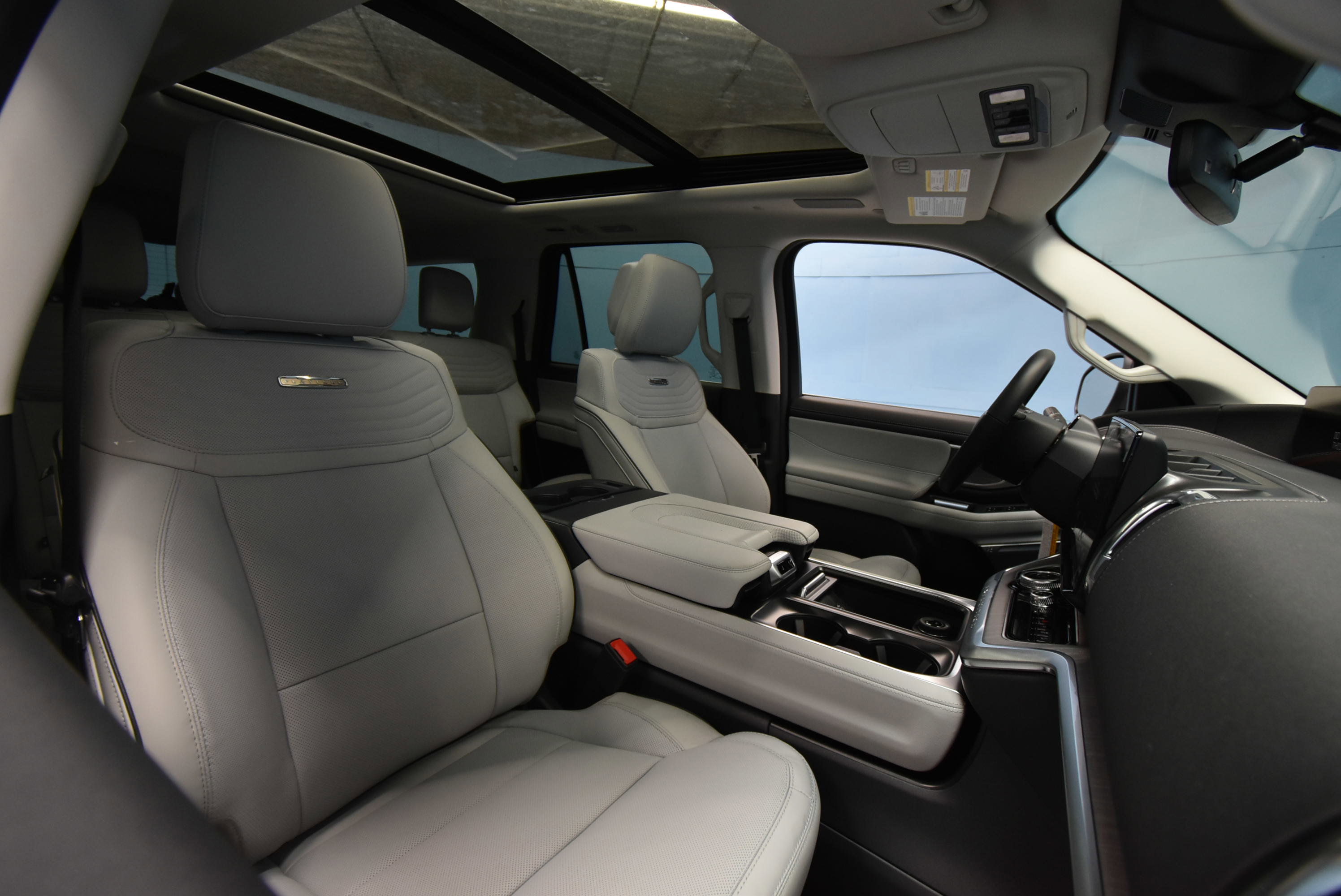 New 2026 Ford Expedition Max Platinum image 22