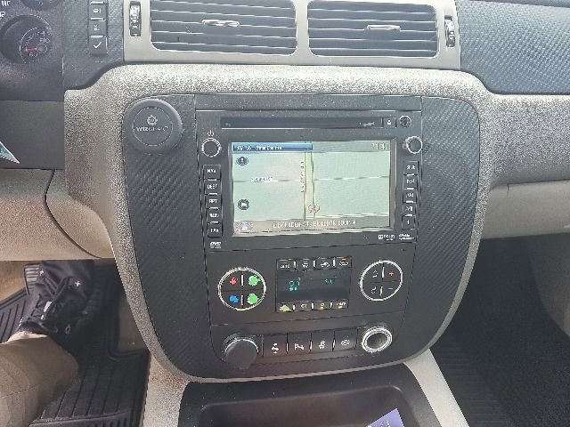 Used 2014 Chevrolet Silverado 2500 LTZ w/ LTZ Plus Package AWD/4WD image 20