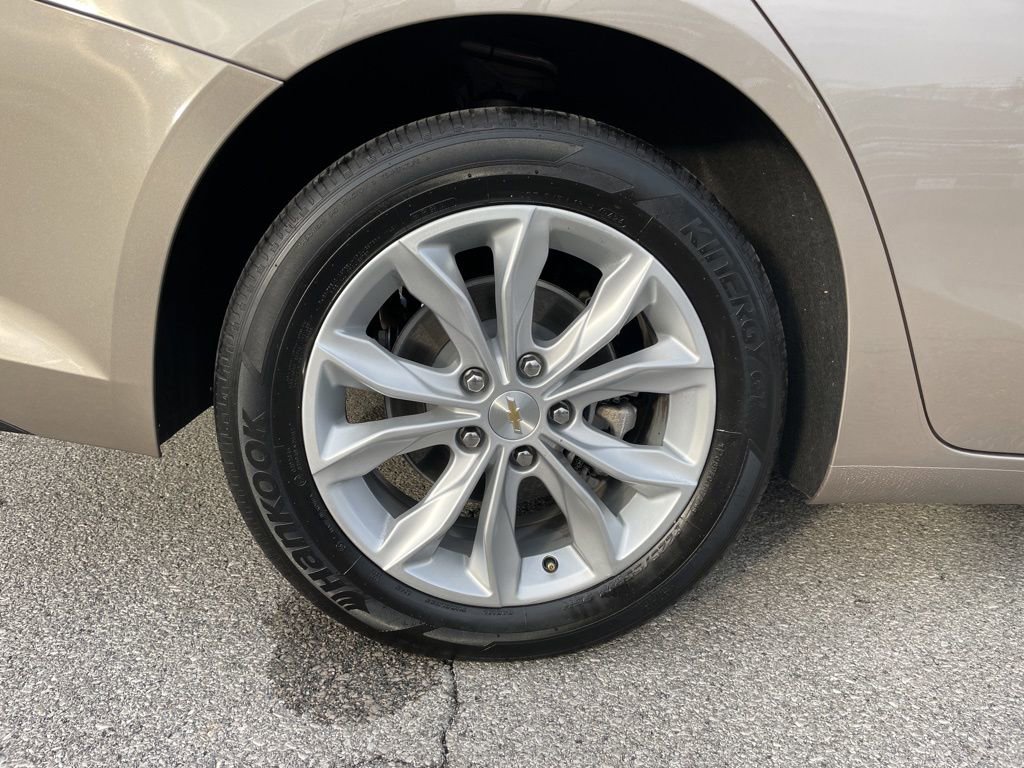 Used 2025 Chevrolet Malibu LT image 52