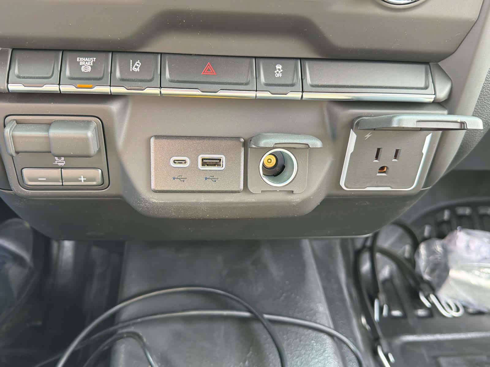 New 2026 GMC Sierra 3500 Pro w/ Convenience Package AWD/4WD image 29