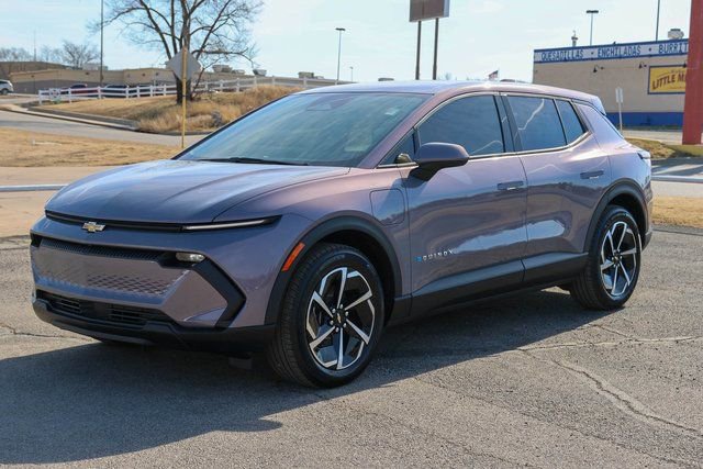 New 2026 Chevrolet Equinox EV LT image 6