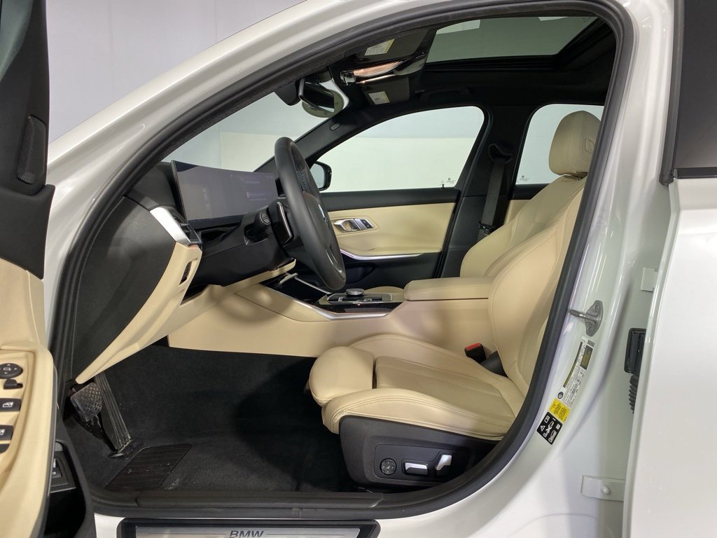Certified 2023 BMW 330i xDrive Sedan w/ Driving Assistance Package image 14
