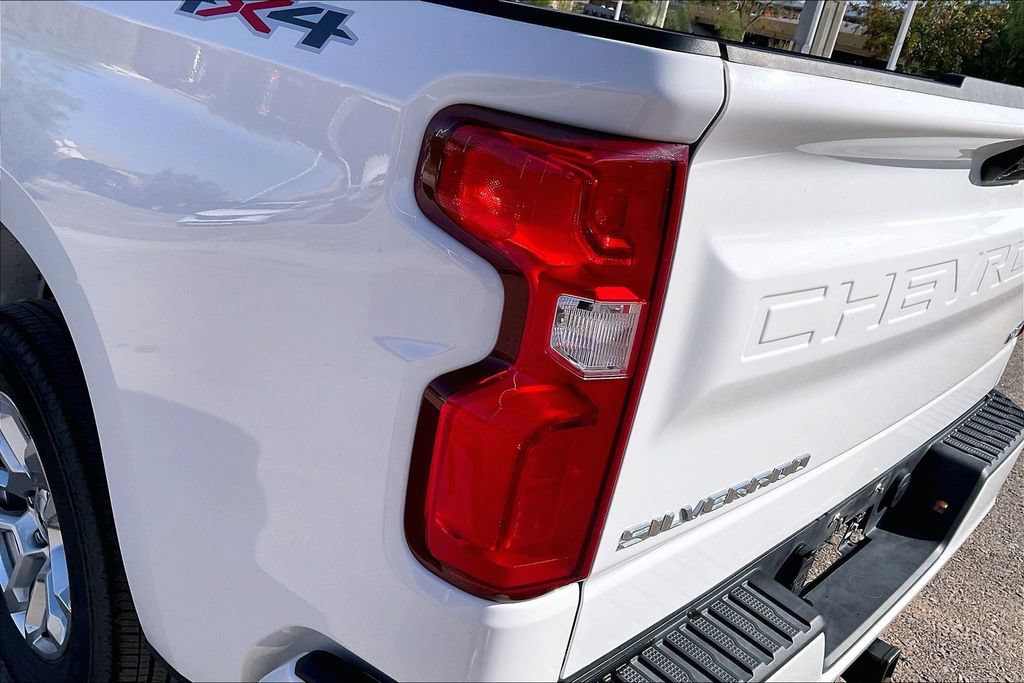 Used 2026 Chevrolet Silverado 1500 RST AWD/4WD image 29