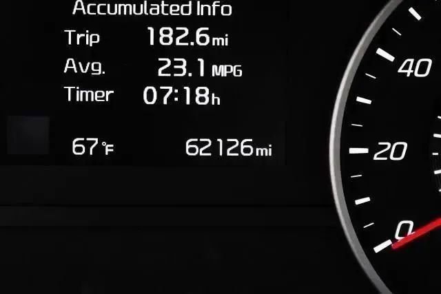 Used 2021 Kia Stinger GT-Line RWD image 21