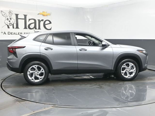 New 2026 Chevrolet Trax LS image 15