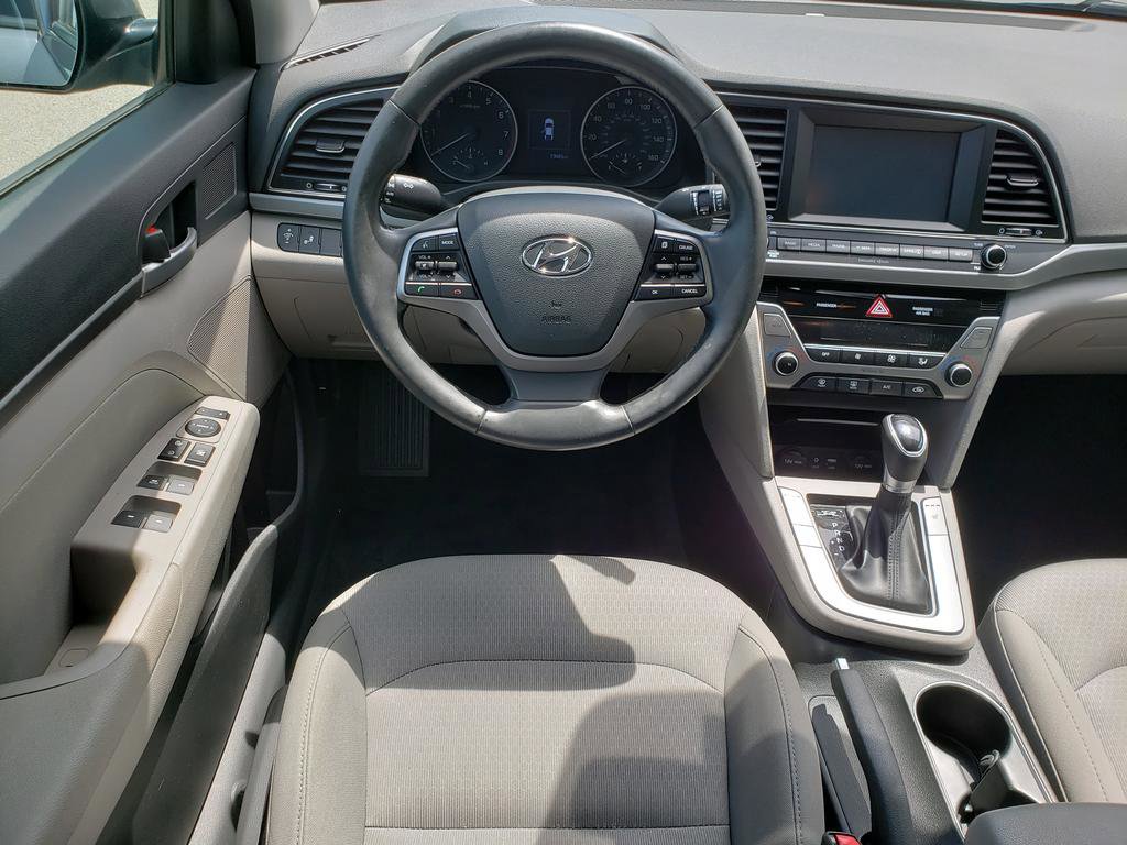 Used 2018 Hyundai Elantra Value Edition FWD image 14