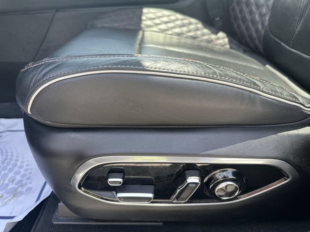 Used 2022 Jeep Grand Cherokee Summit AWD/4WD image 16