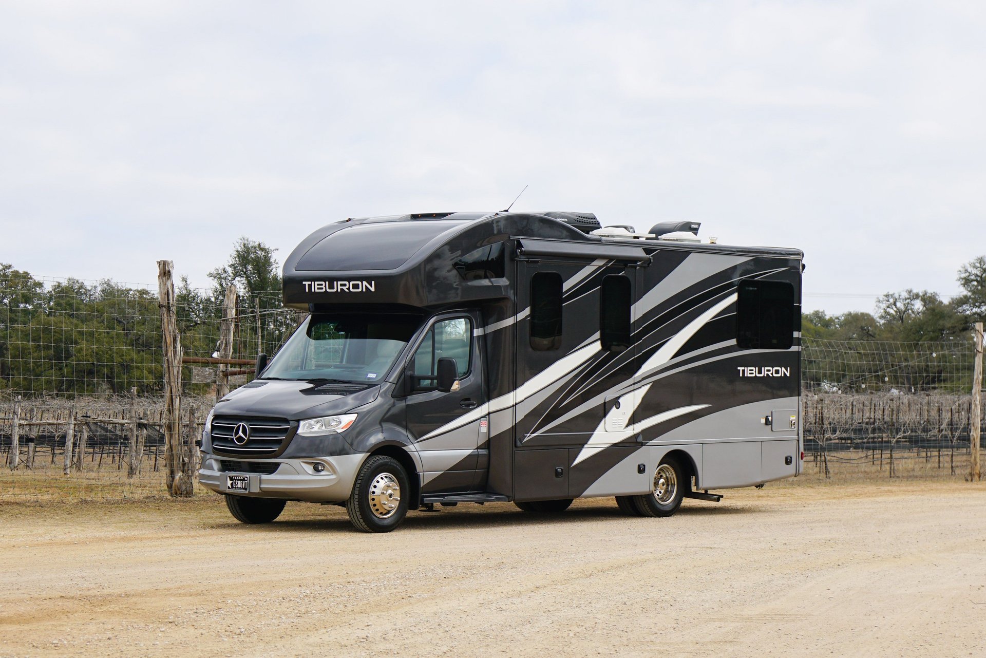 Used 2020 Mercedes-Benz Sprinter 3500 image 1