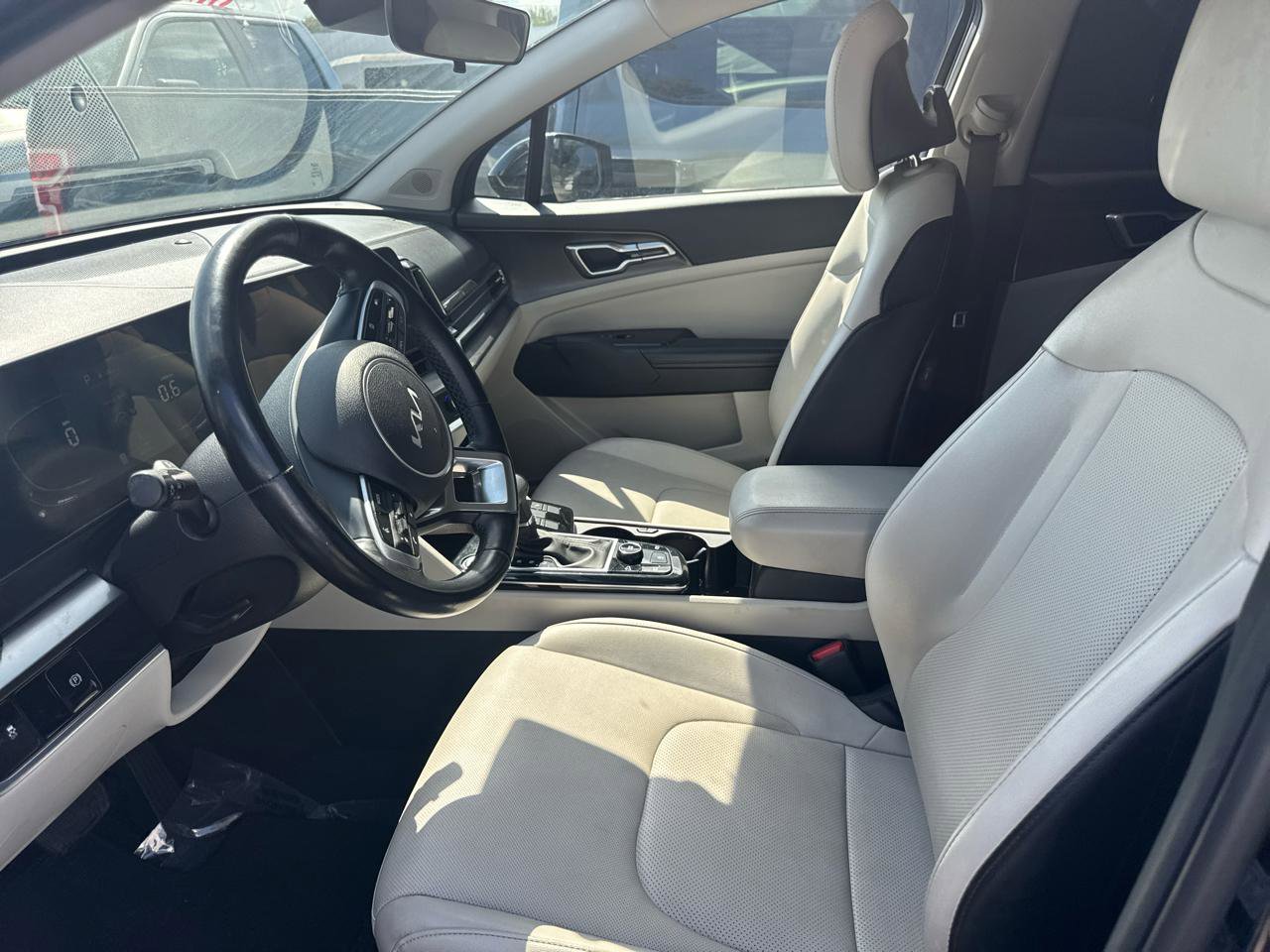 Used 2023 Kia Sportage EX FWD image 10