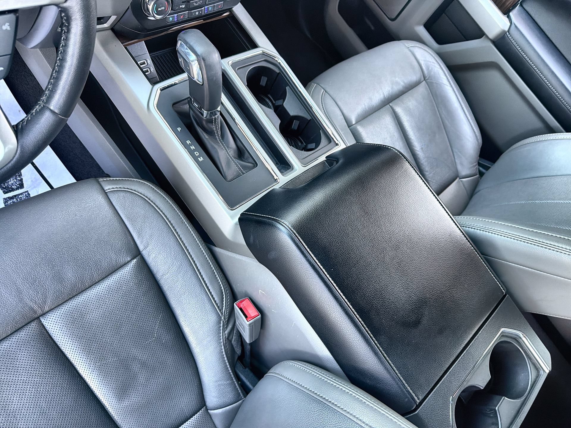 Certified 2020 Ford F150 Lariat RWD image 21