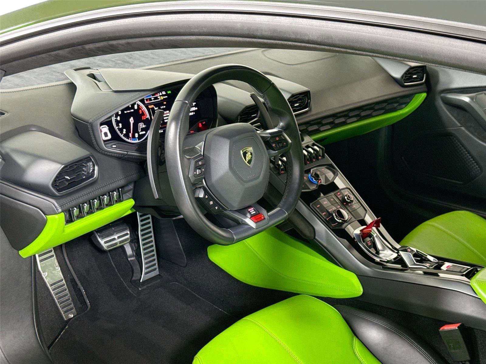 Used 2018 Lamborghini Huracan LP 580-2 image 17