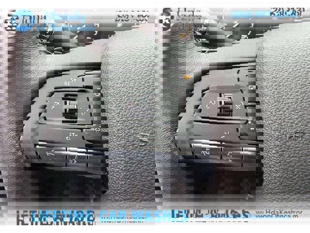 Used 2022 Cadillac XT4 Premium Luxury image 12