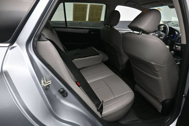 Used 2015 Subaru Outback 2.5i Premium AWD/4WD image 26