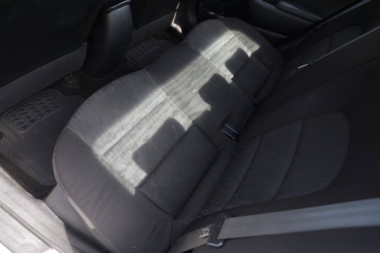 Used 2016 Kia Forte LX FWD image 10