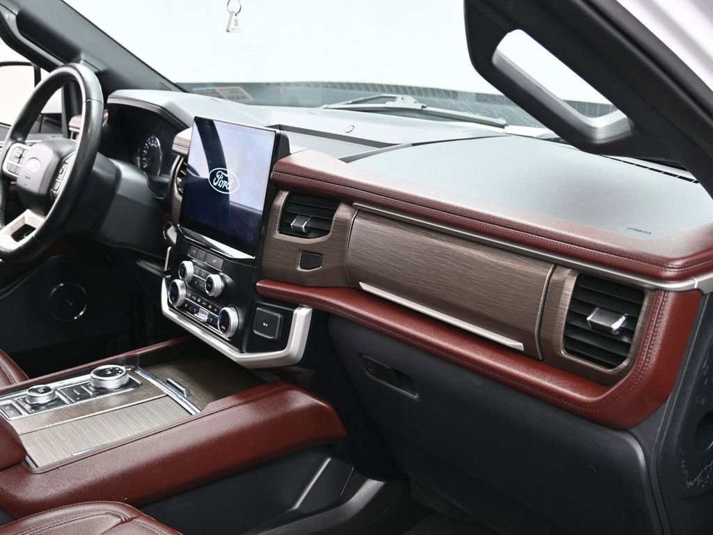 Used 2024 Ford Expedition Max Limited image 38