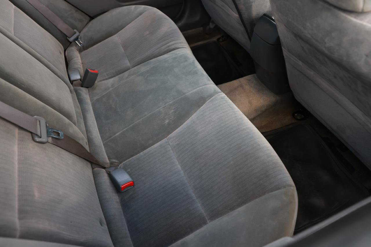 Used 2004 Honda Accord LX image 12