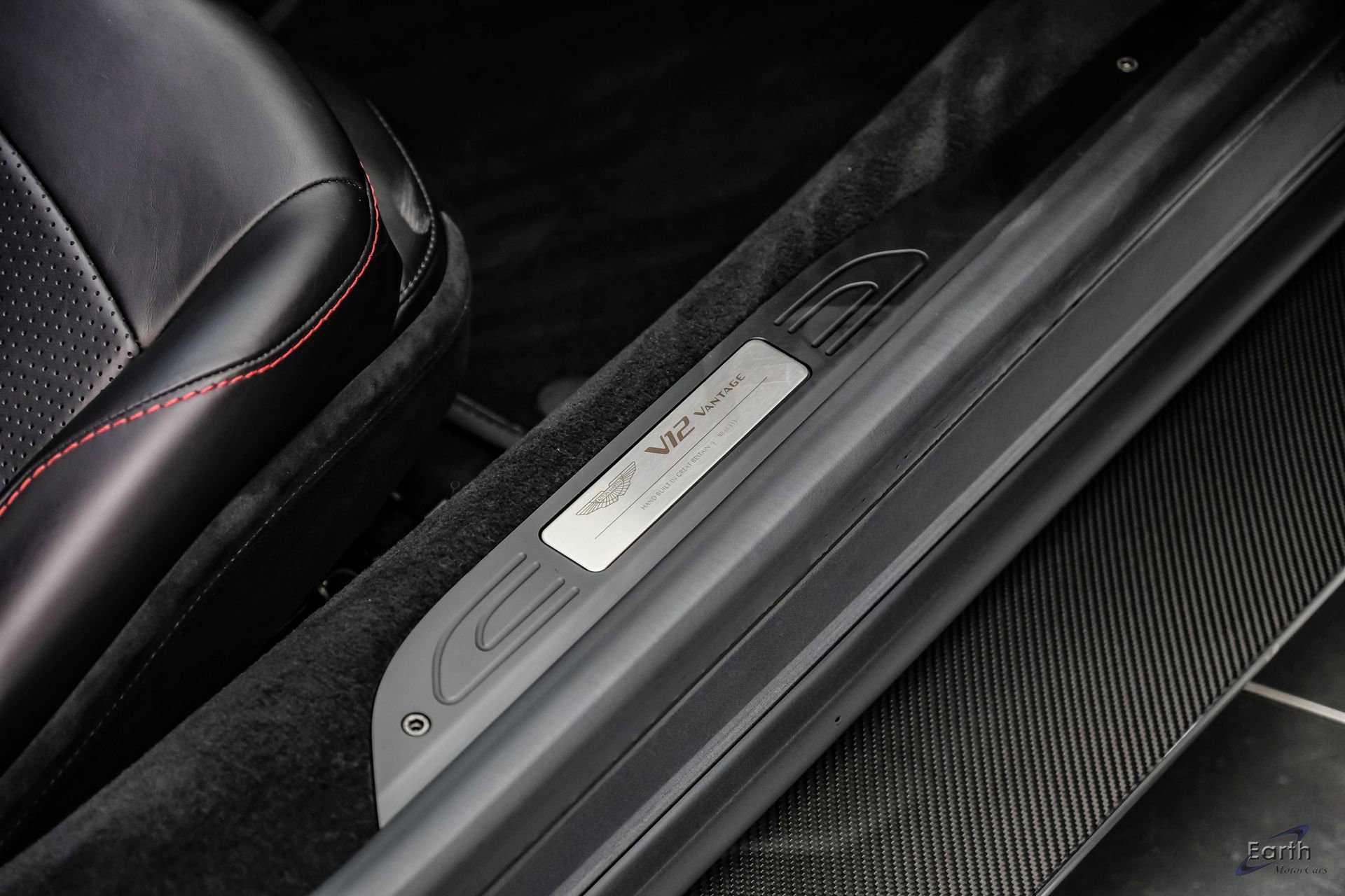 Used 2023 Aston Martin V12 Vantage RWD image 59